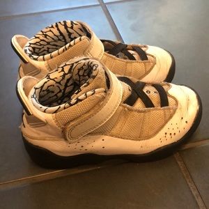 Toddler Size 9c Nike Air Jordan Shoes White Black